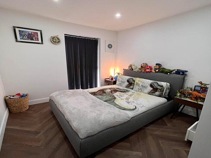 2 Bedroom Flat To Rent In Arbour Edge, King George V Drive East, Heath, CF14