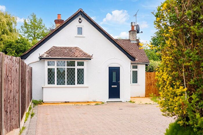 3 Bedroom Bungalow To Rent In Church Road, Windlesham, Surrey, GU20