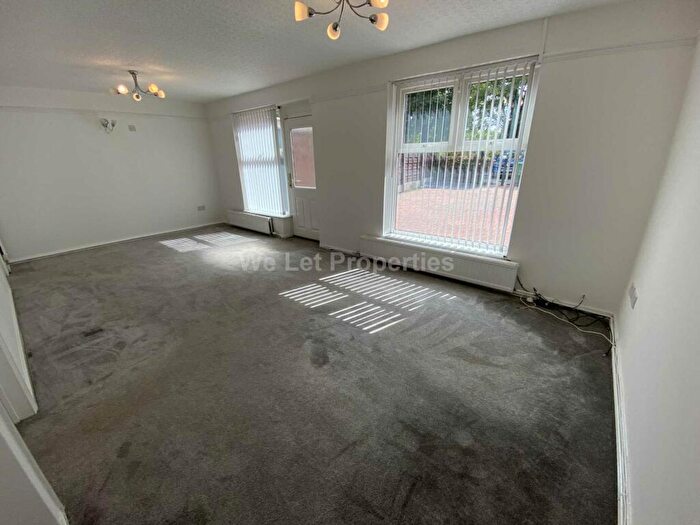 3 Bedroom House To Rent In Buckthorn Close, Chorlton Cum Hardy, M21