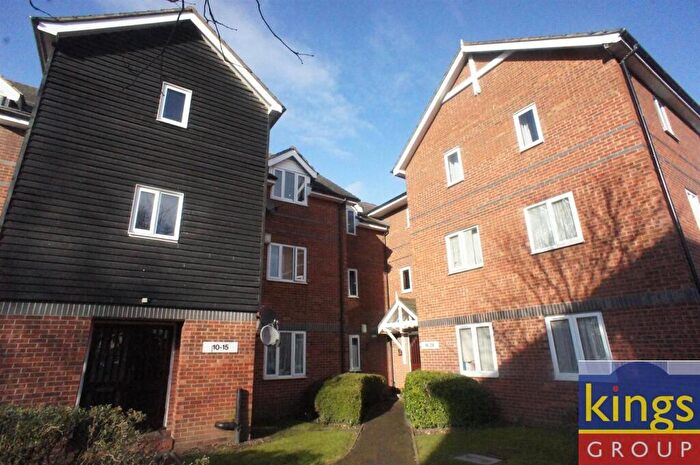 1 Bedroom Flat To Rent In Mandeville Court, London, E4