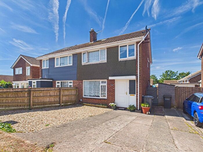 3 Bedroom Semi Detached House For Sale In Roselands Drive, Roselands, Paignton, TQ4