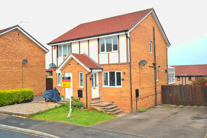 3 Bedroom Semi-Detached House To Rent In Bluebell Meadow, Harrogate, HG3