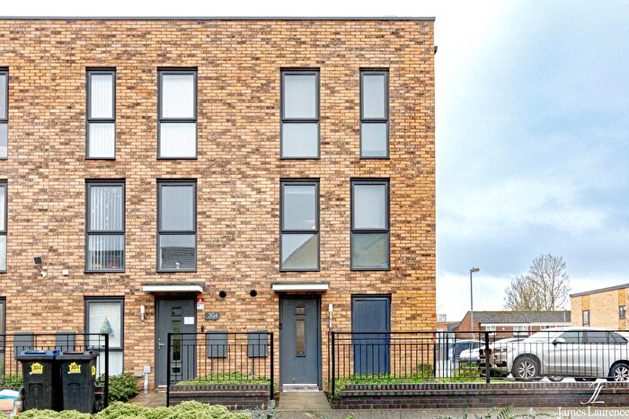 4 Bedroom End Terrace House To Rent In Sherlock Street, Birmingham, B5