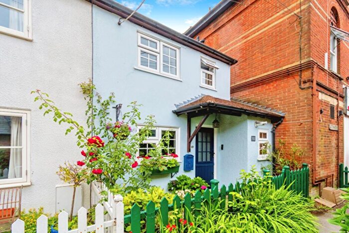 3 Bedroom Terraced House For Sale In High Street, Lyndhurst, Hampshire, SO43