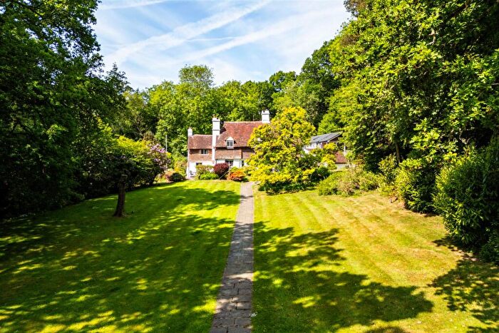 5 Bedroom Cottage For Sale In Broomehall Road, Coldharbour, RH5