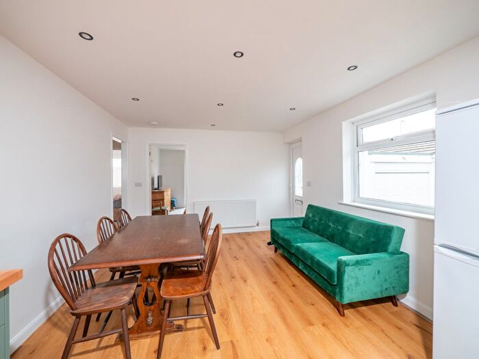 2 Bedroom Detached Bungalow For Sale In East Fairholme Road, Bude, EX23