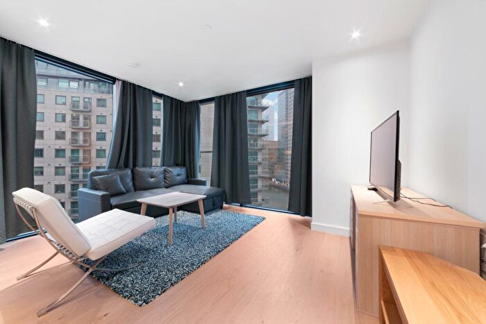 1 Bedroom Apartment To Rent In South Quay Plaza, E14
