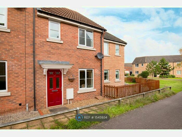 2 Bedroom Terraced House To Rent In Sheepwash Way, Longstanton, Cambridge, CB24