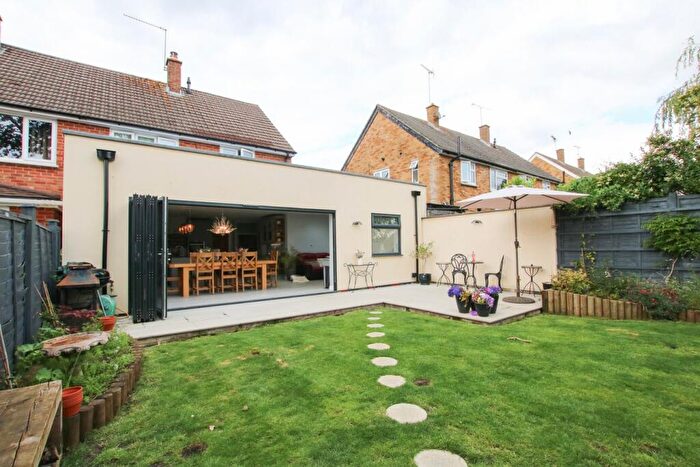 3 Bedroom Semi-Detached House For Sale In Waterloo Crescent, Wokingham, RG40