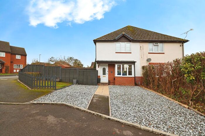 1 Bedroom Cluster House For Sale In Tanners Field, Amesbury, Salisbury, SP4