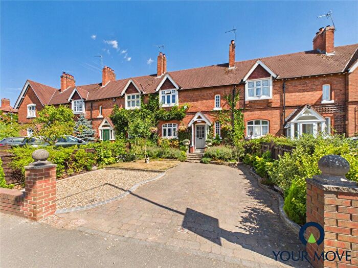 3 Bedroom Terraced House For Sale In Kineton Green Road, Solihull, West Midlands, B92