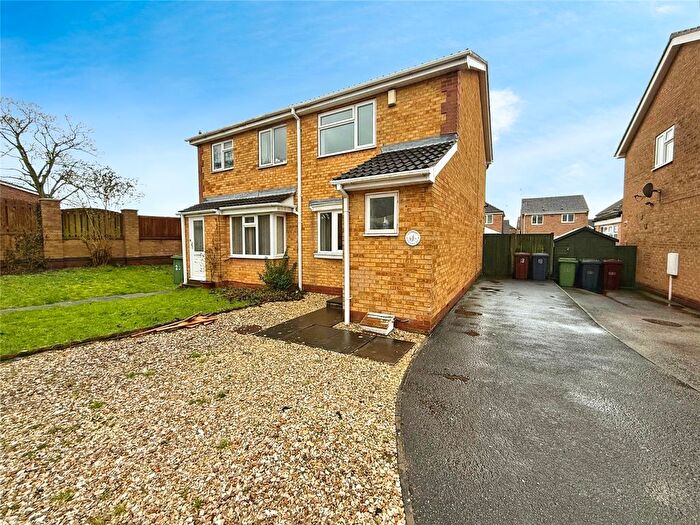 2 Bedroom Semi Detached House For Sale In Foxglove Way, Lincoln, Lincolnshire, LN5