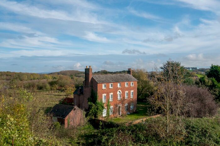 6 Bedroom Detached House For Sale In Hampton Lovett, Droitwich, WR9