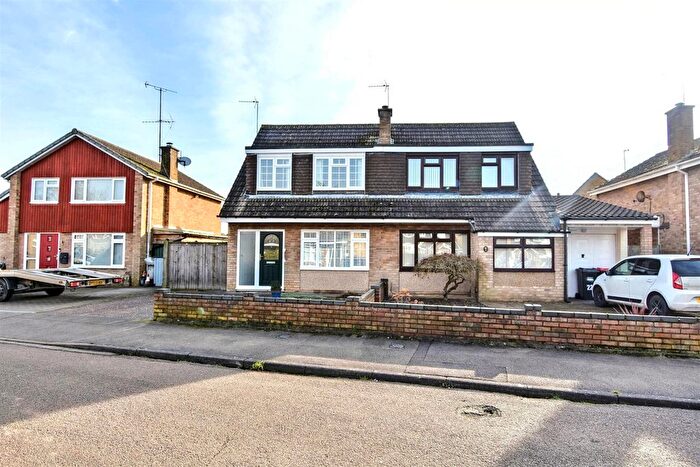 3 Bedroom Semi-Detached House To Rent In Longville, Old Wolverton, Milton Keynes, MK12
