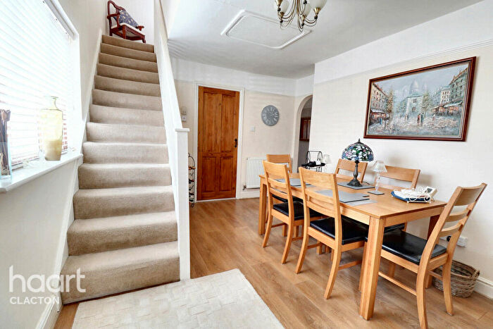3 Bedroom Detached Bungalow For Sale In Gorse Lane, Clacton-On-Sea, CO15