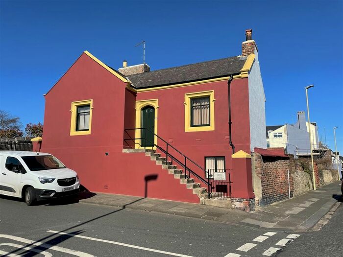 2 Bedroom End Of Terrace House To Rent In Mariners Cottages, South Shields, NE33