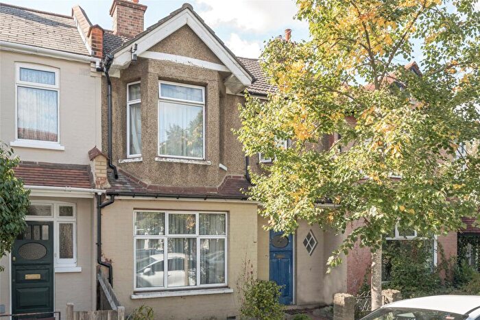 3 Bedroom House For Sale In Albert Road, Mitcham, CR4