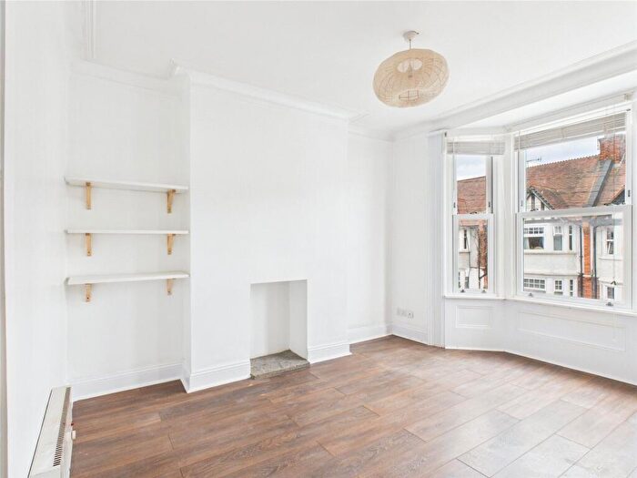 1 Bedroom Apartment To Rent In Lorna Road, Hove, East Sussex, BN3