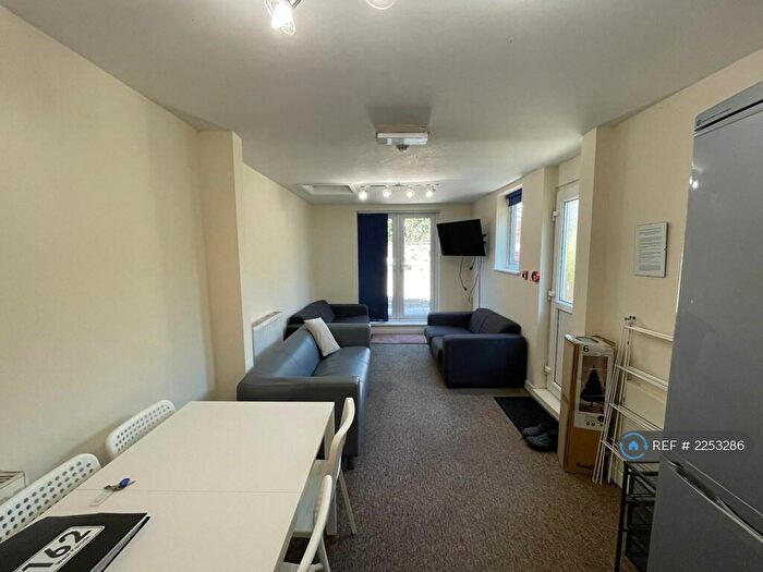 7 Bedroom Terraced House To Rent In West Parade, Lincoln, LN1