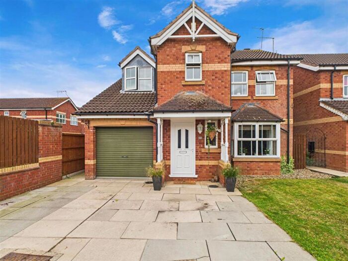 4 Bedroom Detached House For Sale In Nornabell Drive, Beverley, HU17
