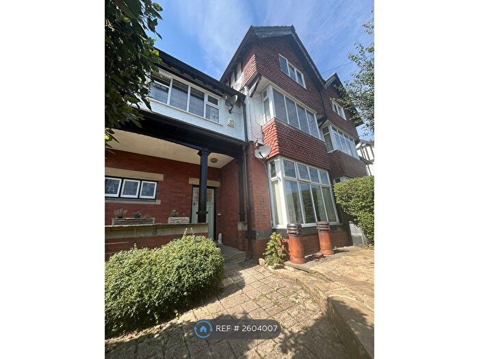 1 Bedroom Flat To Rent In Netherwood, Otley, LS21