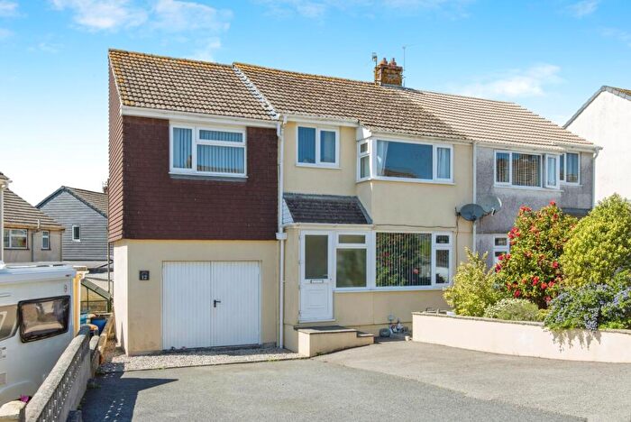 4 Bedroom Semi-Detached House For Sale In Broomfield Drive, Bodmin, Cornwall, PL31