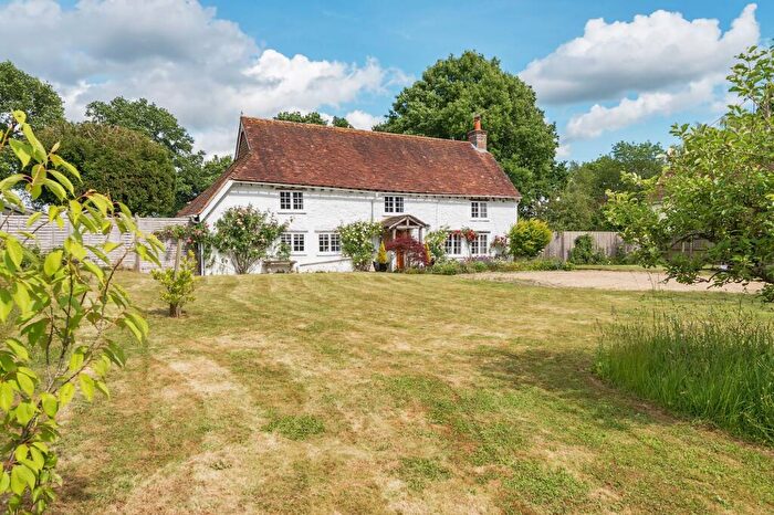 3 Bedroom Detached House For Sale In Newpound, Wisborough Green, RH14