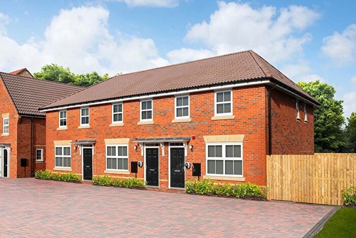 3 Bedroom Semi Detached House For Sale In Wincombe Lane, Shaftesbury, SP7