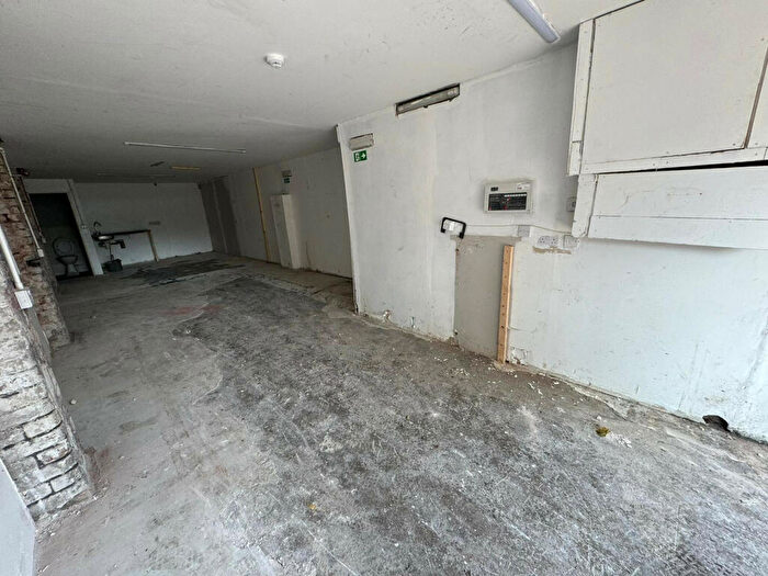 Terraced House To Rent In Goodman Street, Manchester, M9