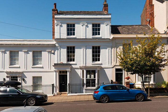 4 Bedroom Town House For Sale In Grove Street, Leamington Spa, CV32