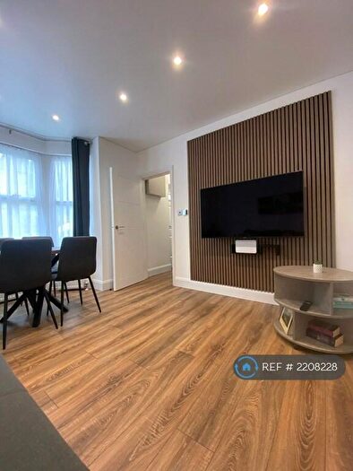 1 Bedroom End Of Terrace House To Rent In London, Greater London, United Kingdom, SE18