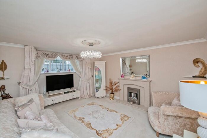 6 Bedroom Detached House For Sale In Bolton Hall Road, Wrose, Bradford, BD2