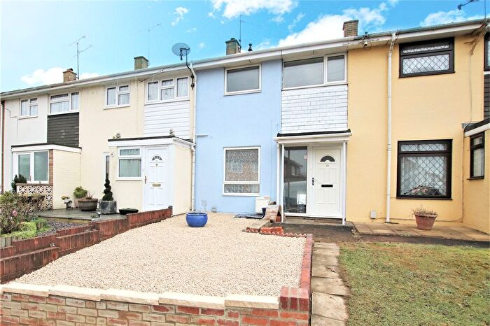 3 Bedroom Terraced House To Rent In Romany Lane, Tilehurst, Reading, Berkshire, RG30