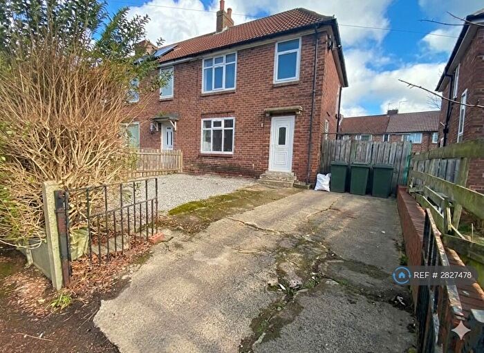 3 Bedroom Terraced House To Rent In Royal Crescent, Newcastle Upon Tyne, NE4