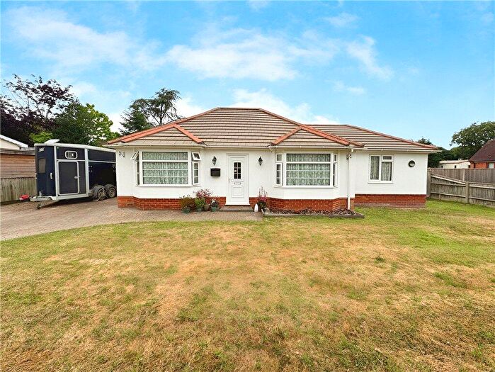 3 Bedroom Detached Bungalow For Sale In Old Lyndhurst Road, Cadnam, Southampton, Hampshire, SO40