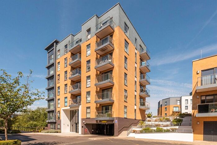 1 Bedroom Apartment To Rent In Osprey House, Bedwyn Mews, Reading, RG2