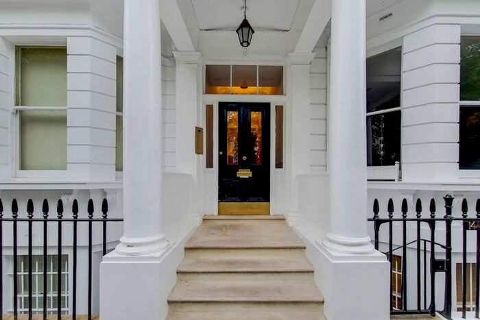 Studio To Rent In Cranley Gardens, South Kensington, London, SW7