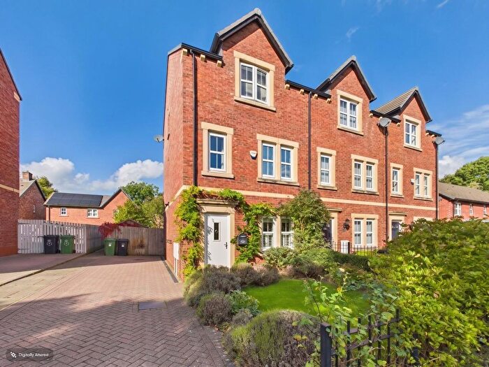 3 Bedroom End Terrace House For Sale In Southwell Square, Carlisle, CA2