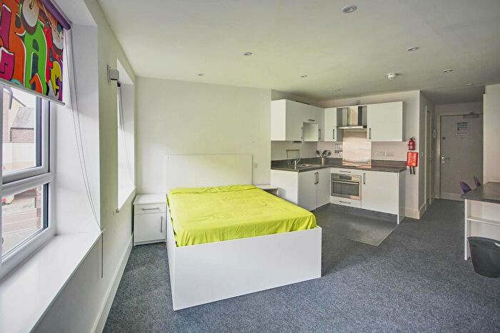 1 Bedroom House To Rent In Greenland, DH1