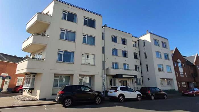 1 Bedroom Flat To Rent In Clarendon Road, Southsea, PO5