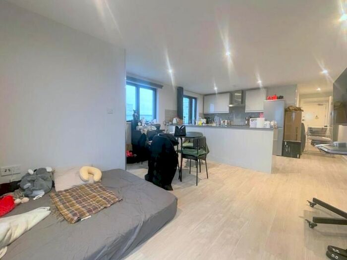 2 Bedroom Flat To Rent In London Road, London, HA9