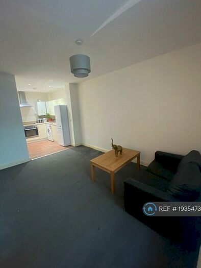 2 Bedroom Flat To Rent In Sheffield, Sheffield, S1