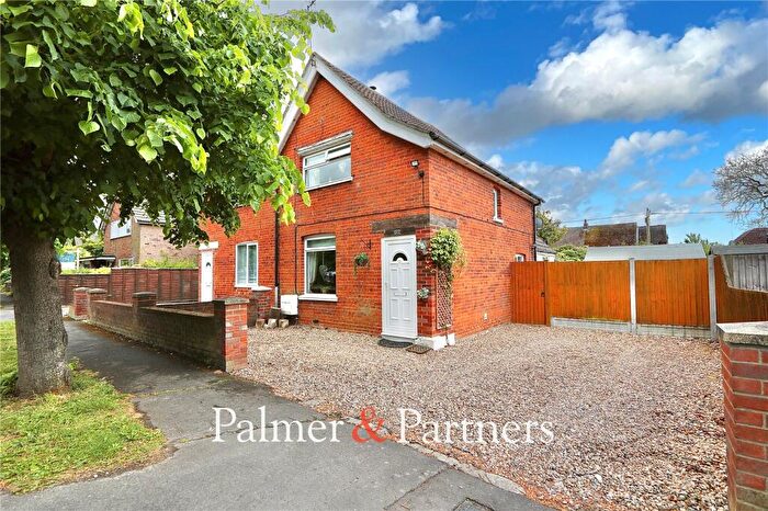 3 Bedroom Semi-Detached House For Sale In New Village, Brantham, Manningtree, Suffolk, CO11