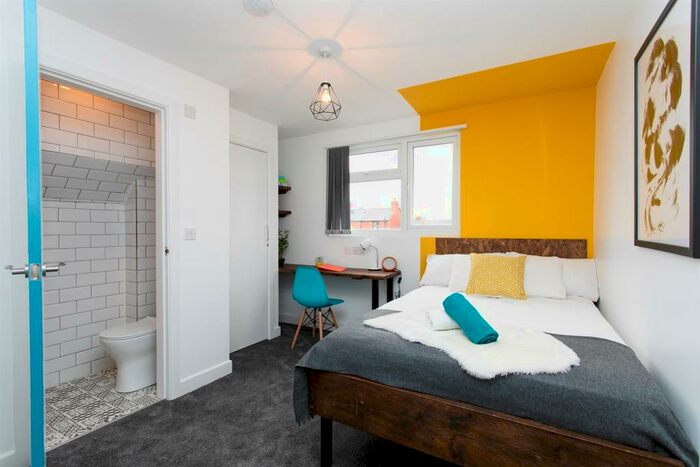 5 Bedroom Terraced House To Rent In St. Georges Road, Coventry, CV1