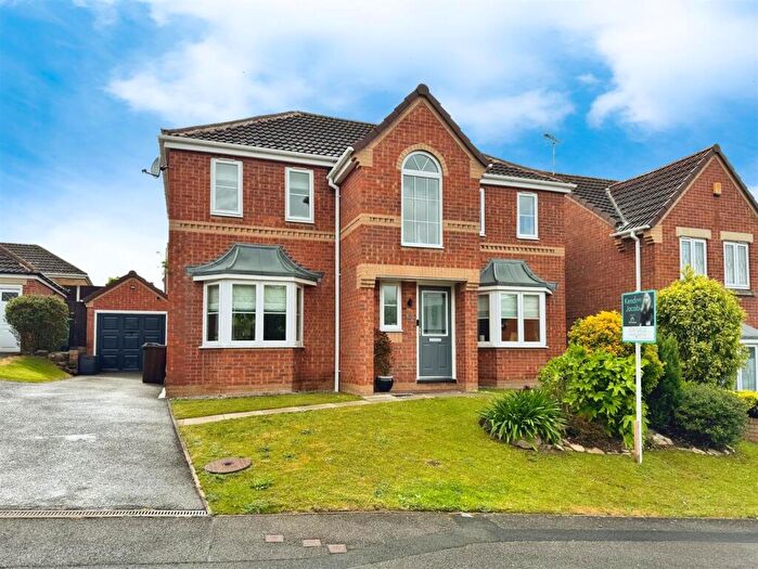 4 Bedroom Detached House For Sale In Blenheim Rise, Worksop, S81