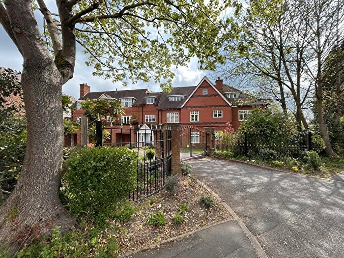 2 Bedroom Apartment For Sale In Hampton Court, Hampton Lane, B91