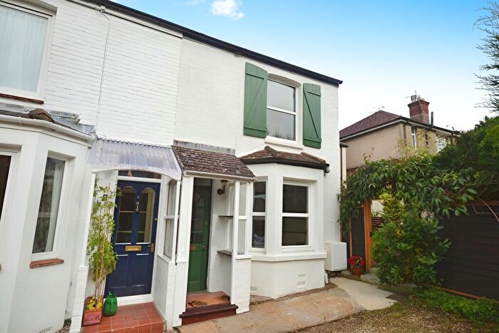 2 Bedroom End Of Terrace House To Rent In Ashton Terrace, Cowes, PO31