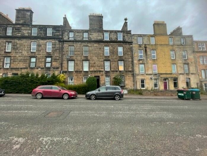 2 Bedroom Flat To Rent In Blackness Road, Dundee, DD2