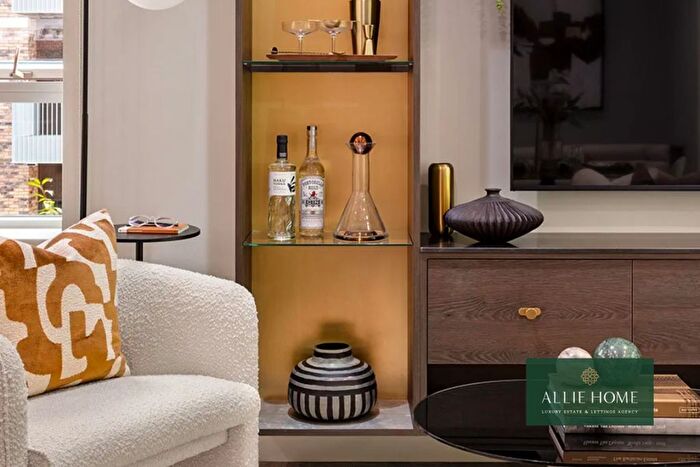 1 Bedroom Flat For Sale In Mary Neuner Road, London, N8