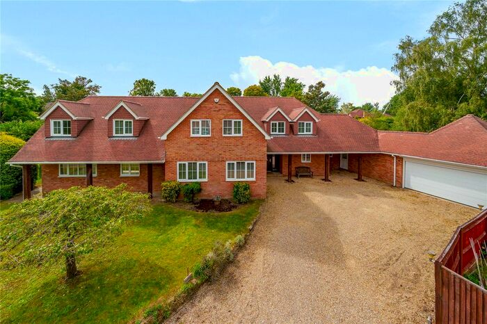 5 Bedroom Detached House To Rent In Popeswood Road, Binfield, Bracknell, Berkshire, RG42
